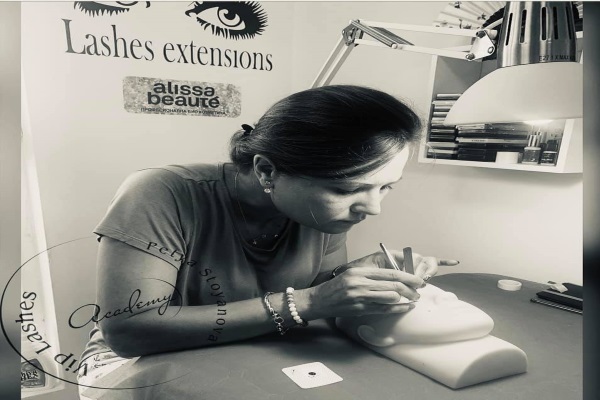 VIP Lashes Academy 